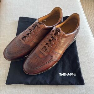 Magnanni Men's Brown Leather Low Top Sneakera